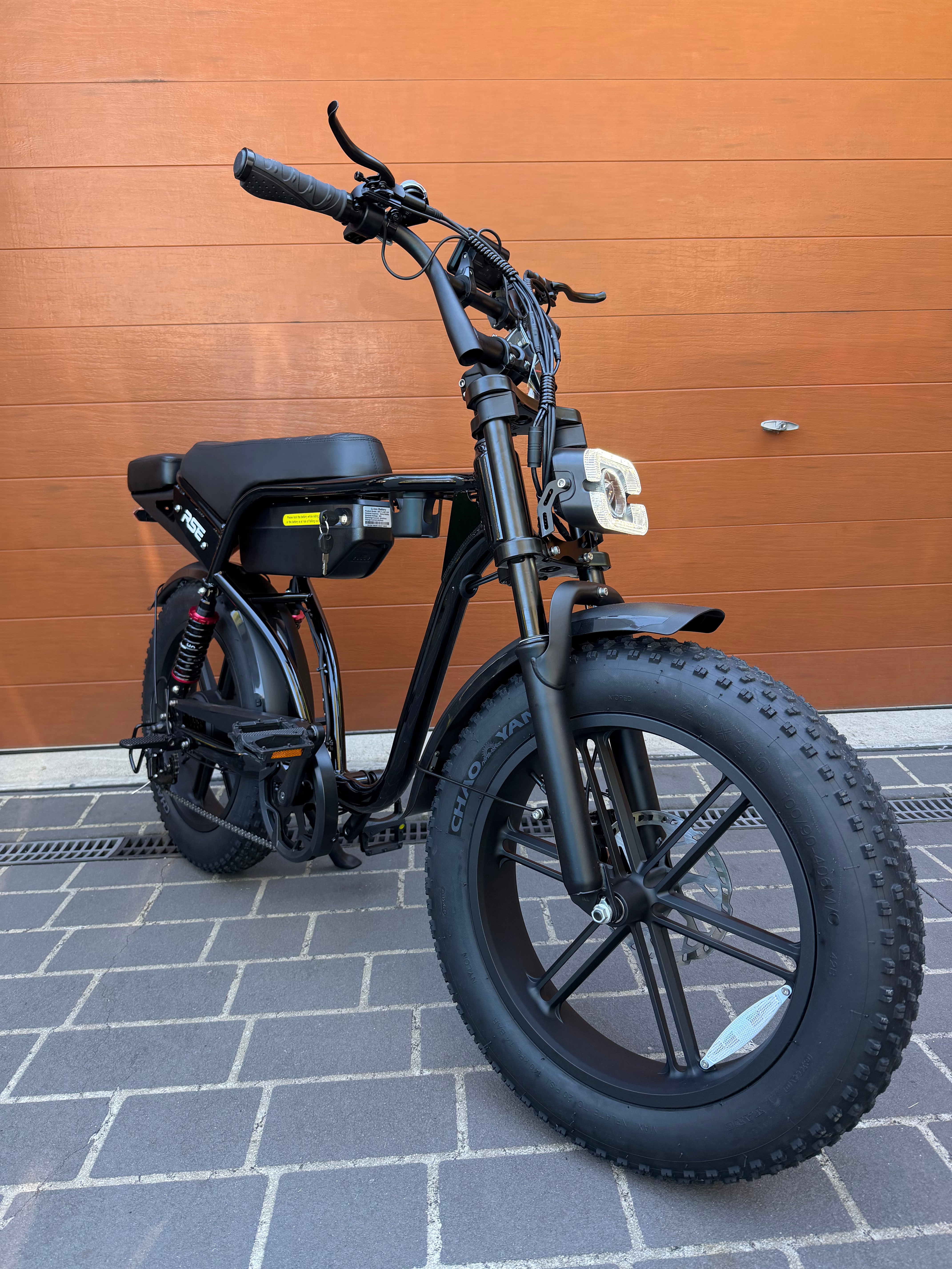 BR Wave Black 1