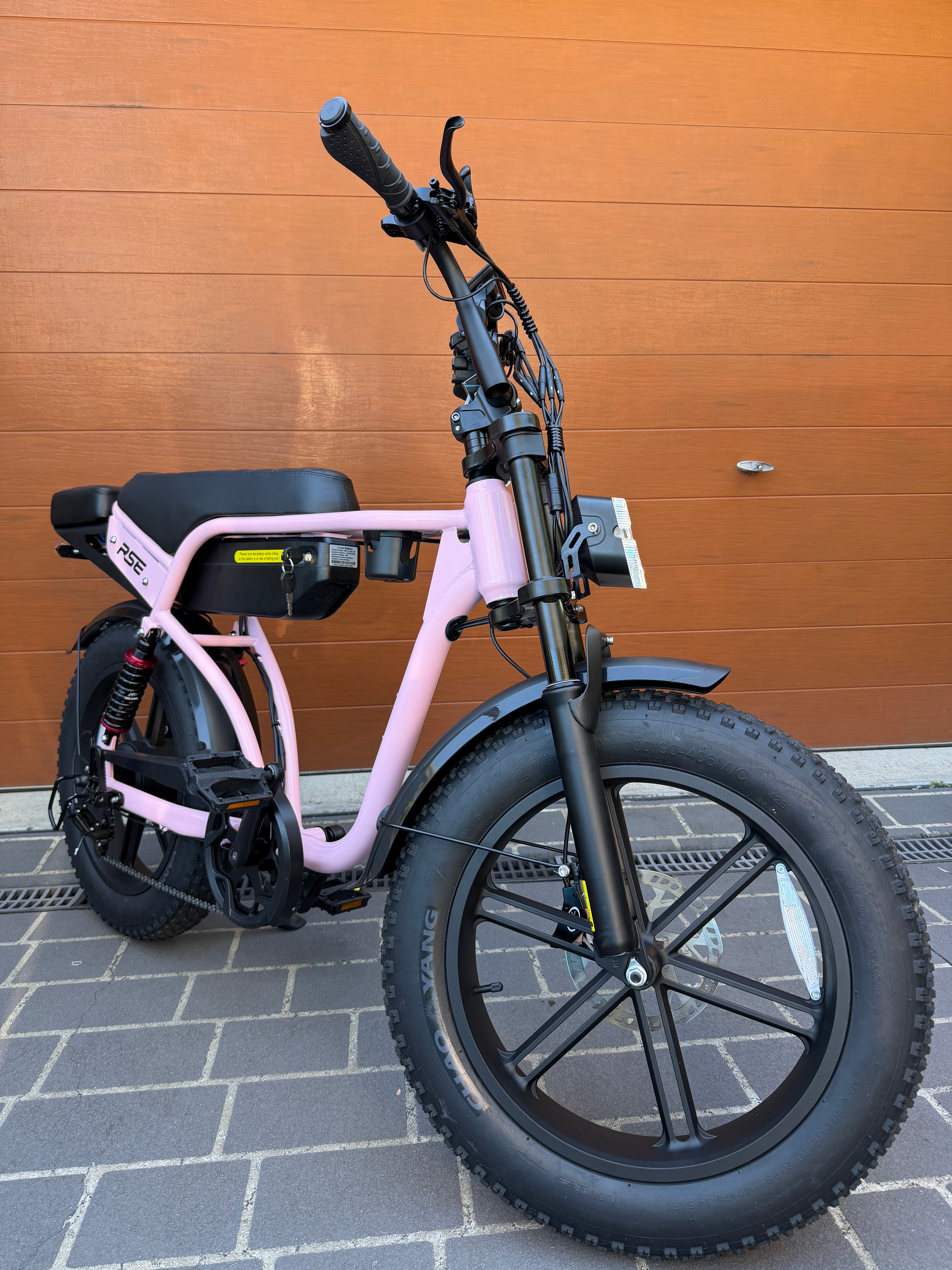 BR Wave Pink 1